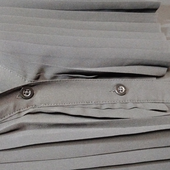 Black translucent torrid shirt - Picture 3 of 5